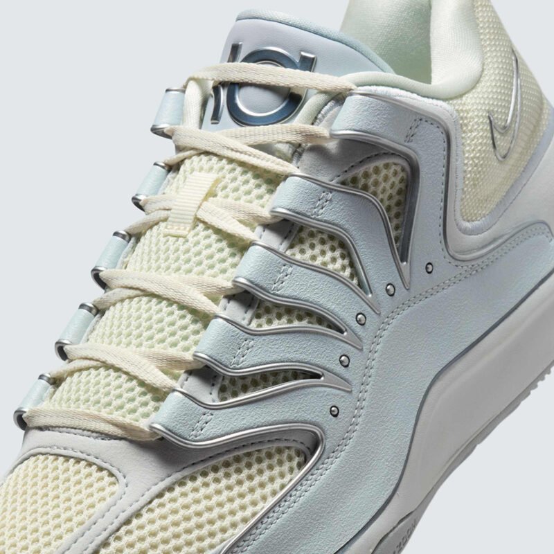 Nike KD 18 Slides An Icy Soft Pearl کفش بسکتبال7