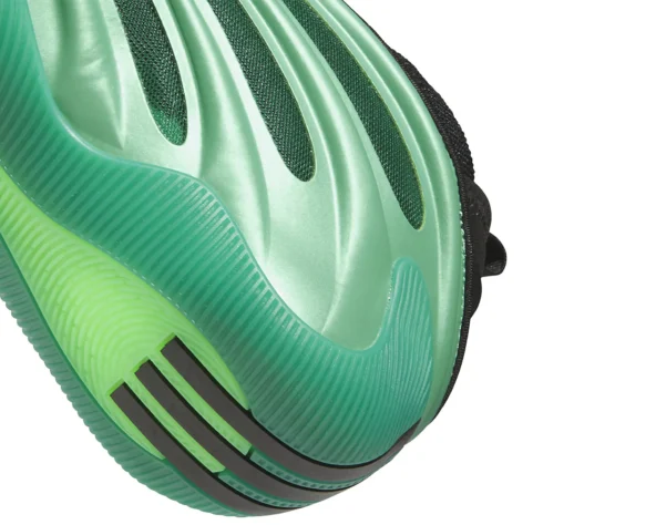 تصویر کتونی بسکتبال هاردن ول ۹ آدیداس با رنگ سبز و مشکی