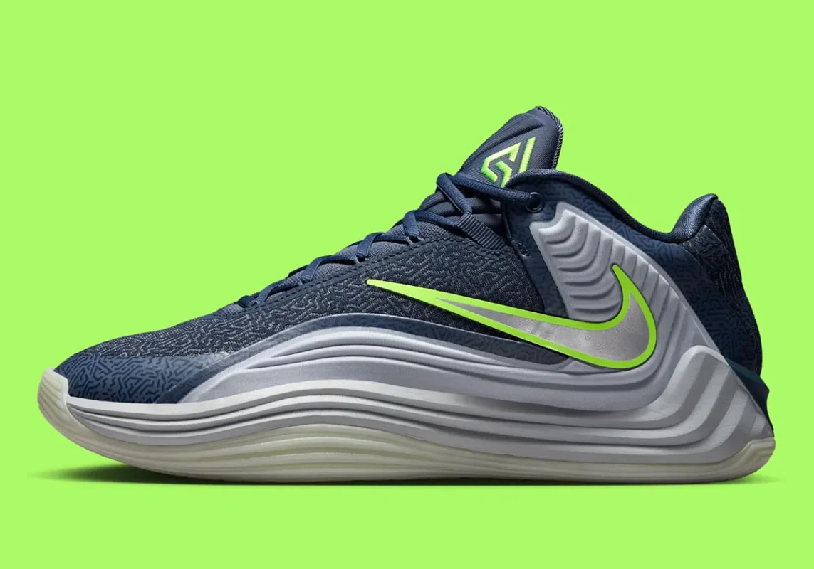 کتونی بسکتبال فریک ۷ نایک