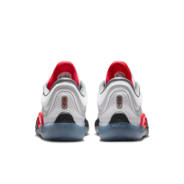 کفش بسکتبال زایون 4 Jordan Zion - Image 5