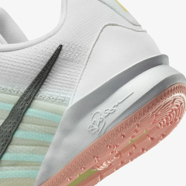 کتونی بسکتبال سابرینا 3 Nike Sabrina - Image 3