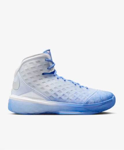 کتونی بسکتبال کوبی 3 Kobe 3 Christmas