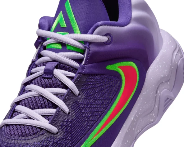 کتونی بسکتبال یانیس 4 Nike Giannis Immortality - Image 4