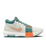 کتونی بسکتبال لبران فیتنس 8 Lebron Witness