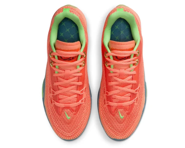 رویه مش تنفس‌پذیر و متریال ضدسایش (Anti-abrasion) در کفش بسکتبال نایکی S.T. FLARE